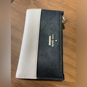Kate Spade Medium Bifold Wallet